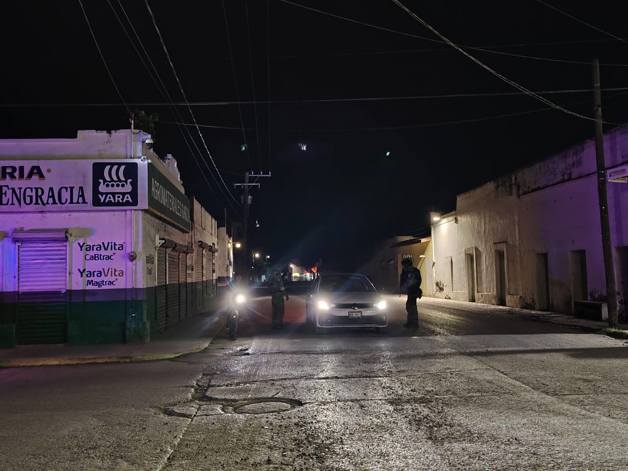 Despliegan operativo de seguridad en Santa Engracia tras reportes de riesgo Despliegan operativo de seguridad en Santa Engracia tras reportes de riesgo