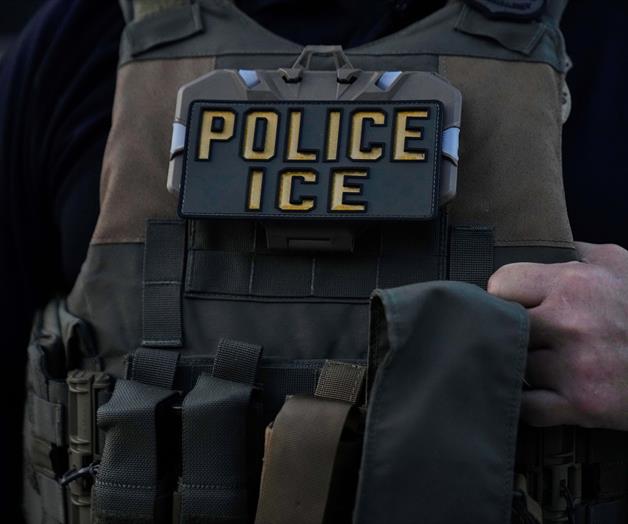 Campaña de ICE busca atraer a policías locales Campaña de ICE busca atraer a policías locales