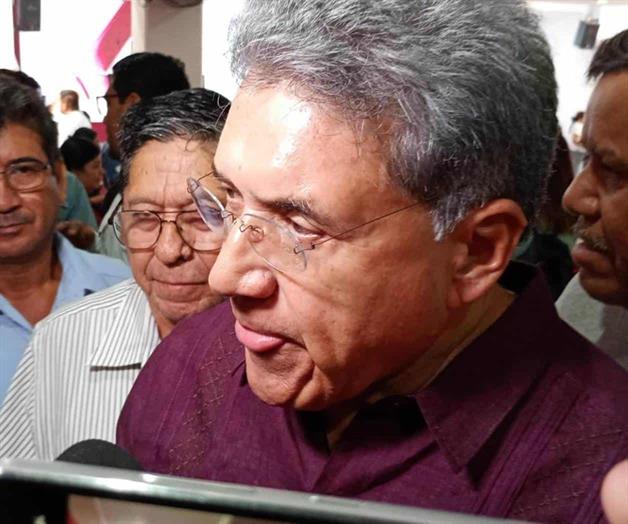 Rotan a los funcionarios Rotan a los funcionarios
