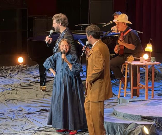 Natalia Lafourcade lleva la esencia de Veracruz al Auditorio Nacional Natalia Lafourcade lleva la esencia de Veracruz al Auditorio Nacional