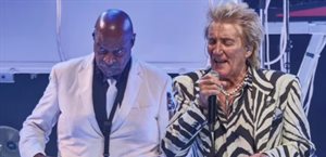 Rod Stewart regresa con su leyenda al escenario mexicano
