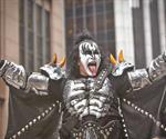 Gene Simmons hospitalizado