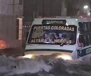 Lluvias en zona sur: caos por calles inundadas
