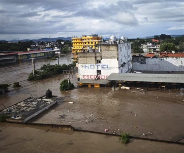 Lluvias afectan a 48 municipios en Veracruz
