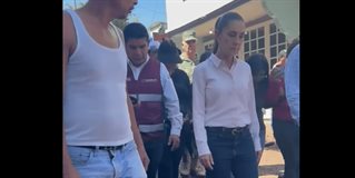Claudia Sheinbaum recorre zonas afectadas por lluvias