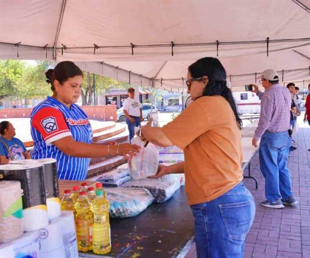 Instalan centro de acopio para ayudar al norte de Veracruz Instalan centro de acopio para ayudar al norte de Veracruz