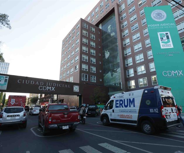 Balean a abogado frente a juzgados Balean a abogado frente a juzgados