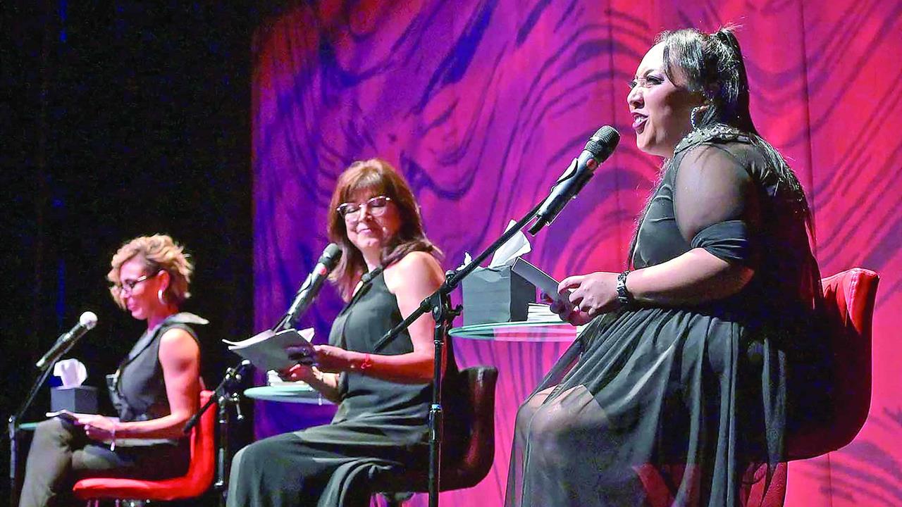 De aniversario; Sigue rompiendo tabúes