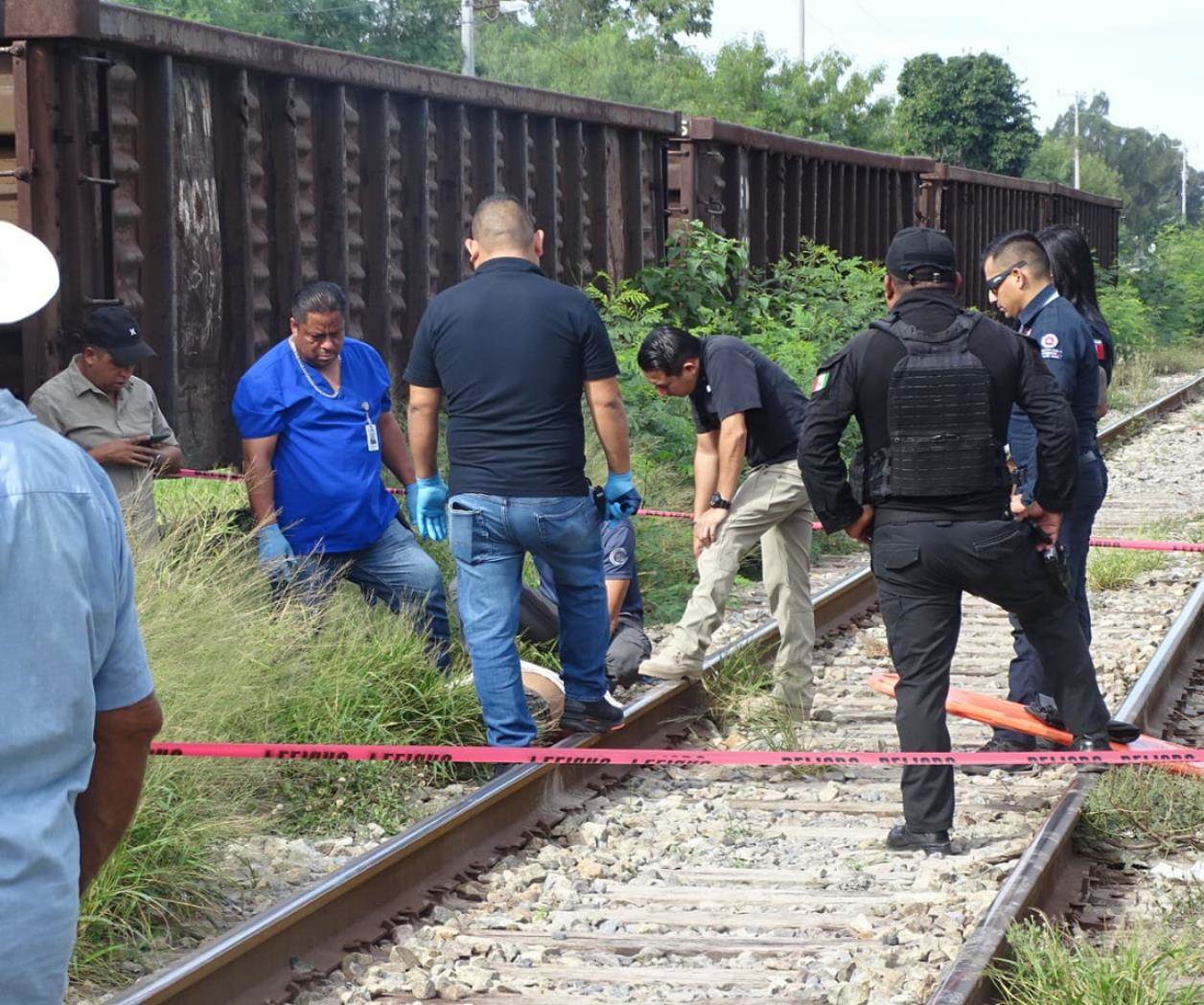 Hallan hombre sin vida en las vías en Río Bravo