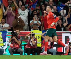 Inglaterra sella pasaje al Mundial; golea a Letonia
