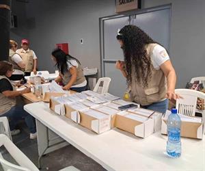 Entregan más de mil tarjetas de Bienestar