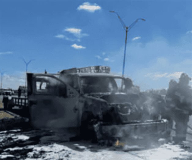 Incendio consume una camioneta en Mission Incendio consume una camioneta en Mission