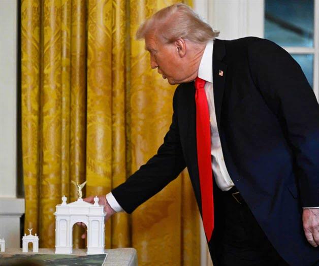 Trump planea dejar su huella en Washington con un arco al estilo de París Trump planea dejar su huella en Washington con un arco al estilo de París