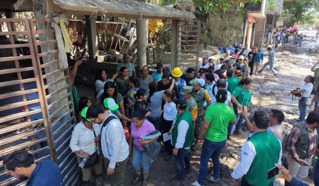 Trabajos de limpieza en El Higo, Veracruz