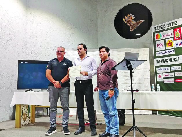 Escuchan tema sobre accesibilidad universal