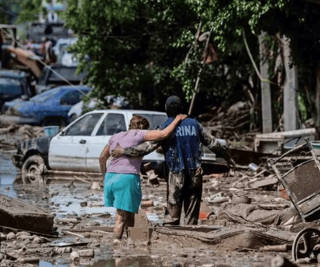 127 localidades en 5 estados contin&uacute;an incomunicadas