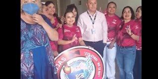 Protesta en plena conmemoración contra el cáncer