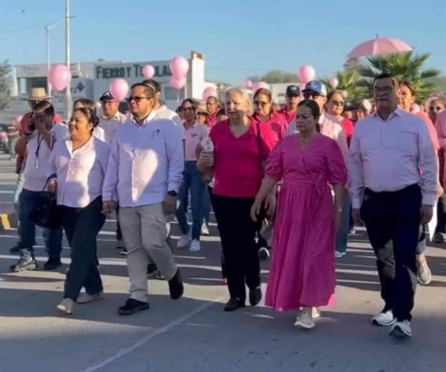 Marchan contra el cáncer de mama Marchan contra el cáncer de mama