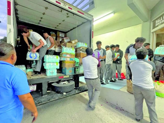 Envían a Poza Rica ayuda humanitaria Envían a Poza Rica ayuda humanitaria