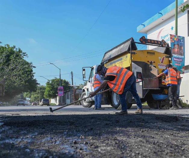Bacheo no se detiene