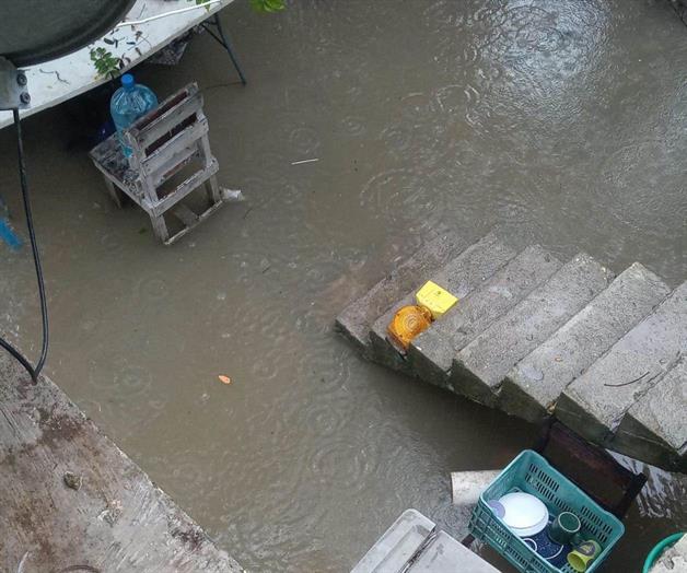 Rellenan canal que provoca inundaciones Rellenan canal que provoca inundaciones