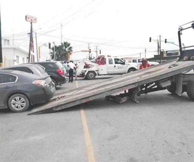 Obstruir tu cochera es ilegal, advierte Tránsito Obstruir tu cochera es ilegal, advierte Tránsito