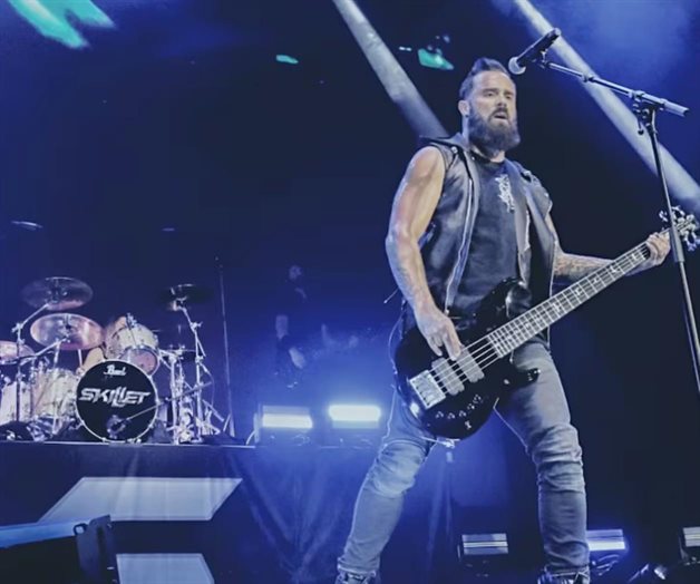 Skillet emociona a los fans mexicanos con su Rock Cristiano en Vivo Skillet emociona a los fans mexicanos con su Rock Cristiano en Vivo