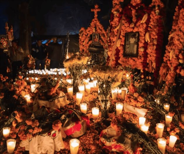¿Cuál es el significado de velas, flores y copal en Día de Muertos? ¿Cuál es el significado de velas, flores y copal en Día de Muertos?