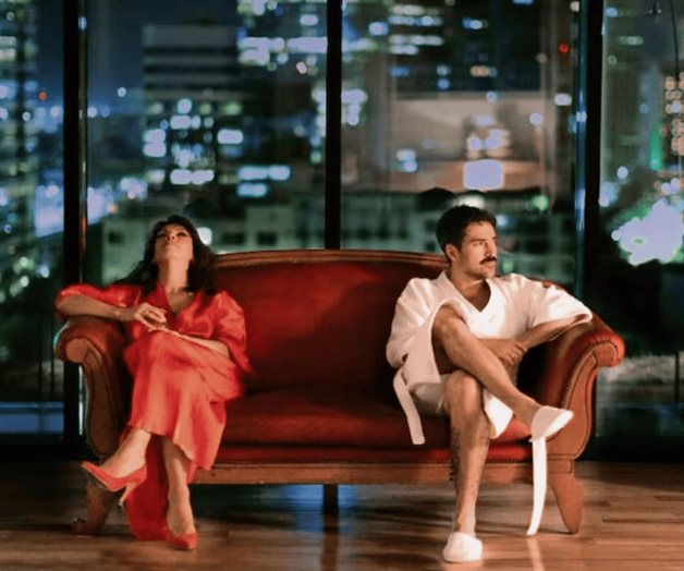 Está de estreno Está de estreno