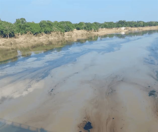 Marina atiende derrame de hidrocarburos en R&iacute;o Pantepec en Tuxpan