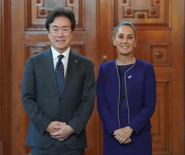 Claudia Sheinbaum dialoga con directivos de Mazda Claudia Sheinbaum dialoga con directivos de Mazda