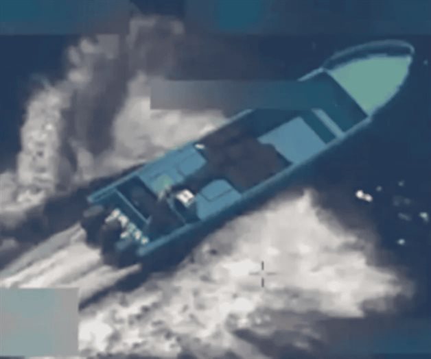 EU hunde lancha presuntamente narco frente a Colombia EU hunde lancha presuntamente narco frente a Colombia