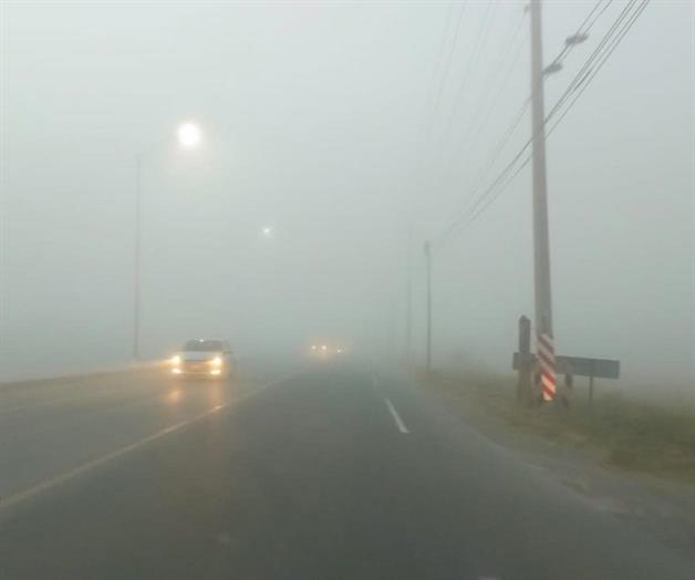 Neblina complica circulaci&oacute;n en autopista Matamoros-Reynosa