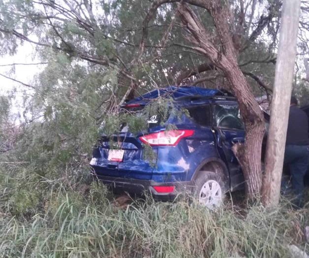 Adulto mayor muere tras choque y ataque de abejas en Río Bravo Adulto mayor muere tras choque y ataque de abejas en Río Bravo