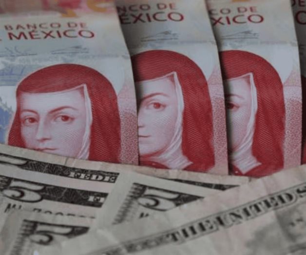 Repunte del precio del petróleo fortalece al peso mexicano Repunte del precio del petróleo fortalece al peso mexicano