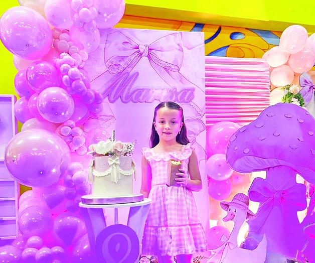 Celebra en grande su cumpleaños Celebra en grande su cumpleaños