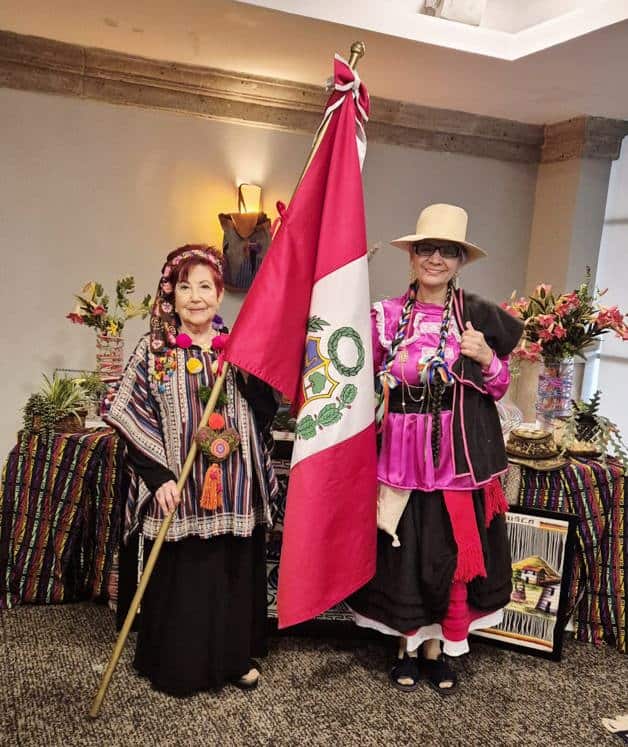 Rinden homenaje a Perú Rinden homenaje a Perú