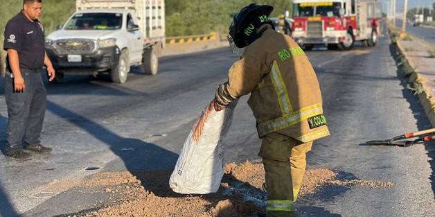 Se registra derrame de aceite en libramiento Reynosa-Río Bravo Se registra derrame de aceite en libramiento Reynosa-Río Bravo