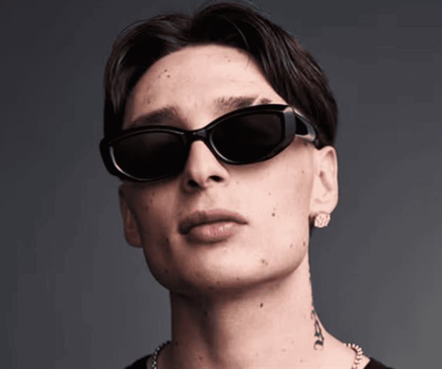 Peso Pluma derrocha amor y gratitud en los Latin Billboard