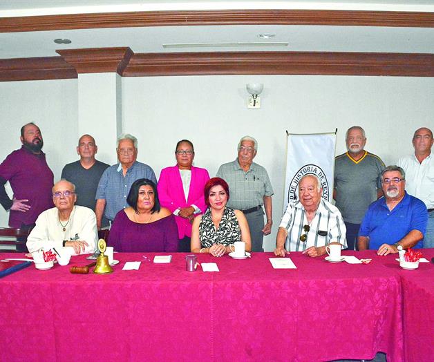 Realizan la décima quinta sesión ordinaria Realizan la décima quinta sesión ordinaria