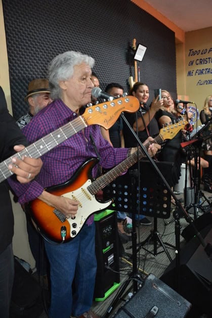 Ofrecen una noche  de buena m&uacute;sica