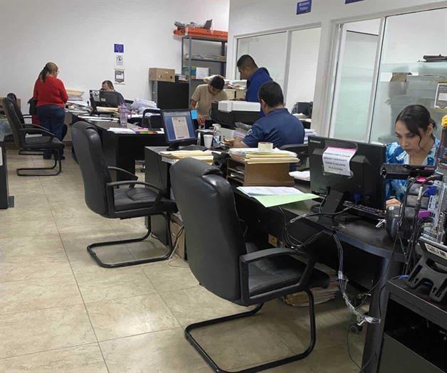 Comparece hija de maestra asesinada Comparece hija de maestra asesinada