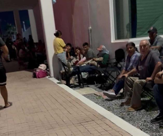 Vacunación en el filo de la violencia