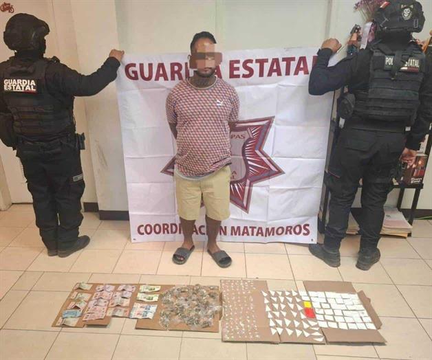 Detienen a hombre por venta de droga en Matamoros Detienen a hombre por venta de droga en Matamoros