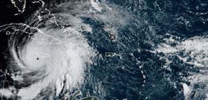 Huracán Melissa toca tierra en Jamaica y provoca inundaciones y vientos catastróficos Huracán Melissa toca tierra en Jamaica y provoca inundaciones y vientos catastróficos