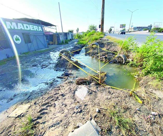 Grave desperdicio por una fuga sin reparar Grave desperdicio por una fuga sin reparar