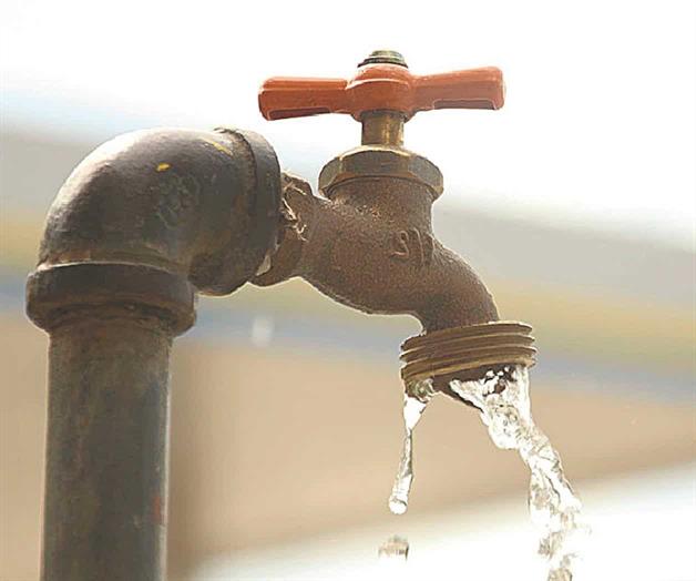 No pagan agua el 50% de usuarios