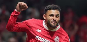 Alexis Vega se perderá un mes por lesión muscular Alexis Vega se perderá un mes por lesión muscular