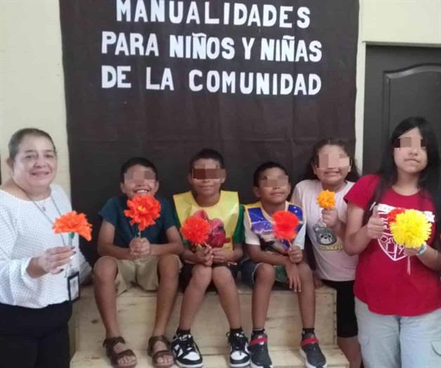 Realizan manualidades por el Día de Muertos Realizan manualidades por el Día de Muertos