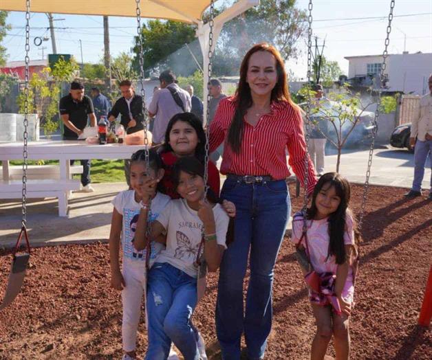 Rescatan parques en Nuevo Laredo Rescatan parques en Nuevo Laredo